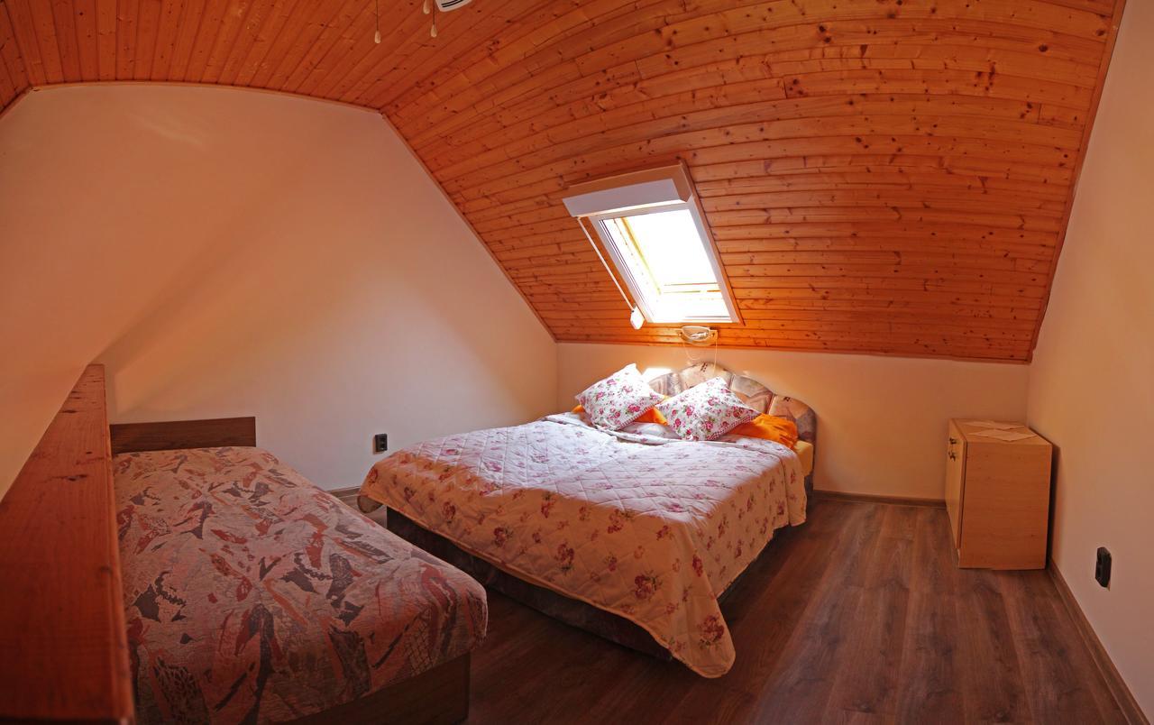 Pension Elisabeth Балатонлелле Экстерьер фото