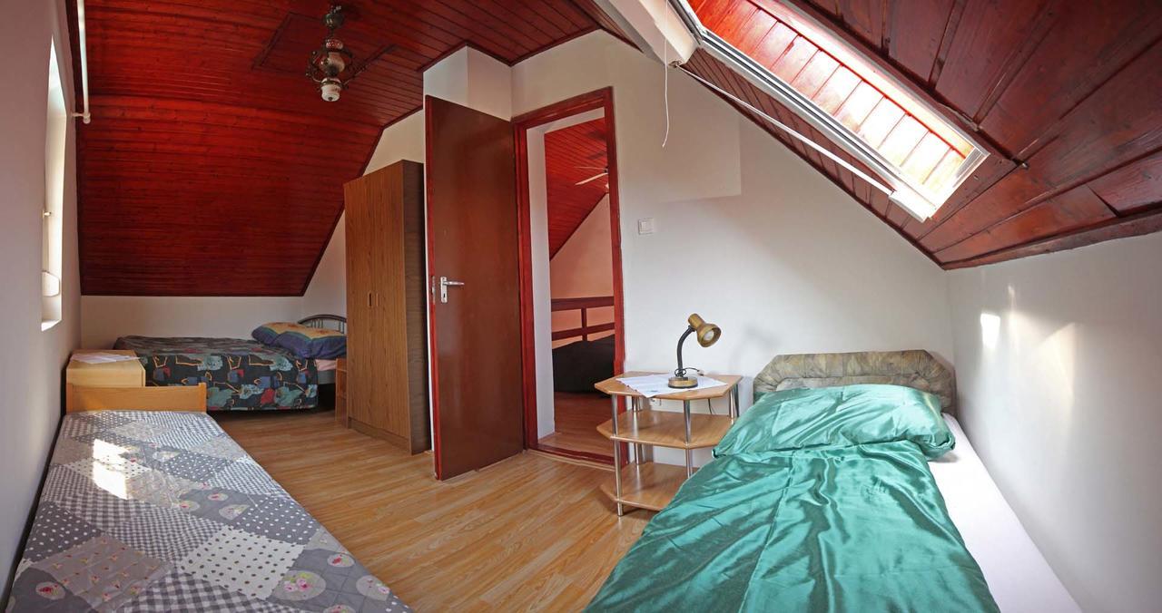 Pension Elisabeth Балатонлелле Экстерьер фото